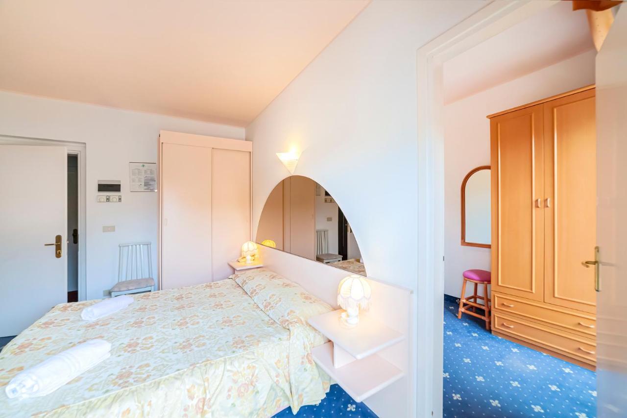 Hotel Villa Luisa 리그나노 사비아도로 외부 사진
